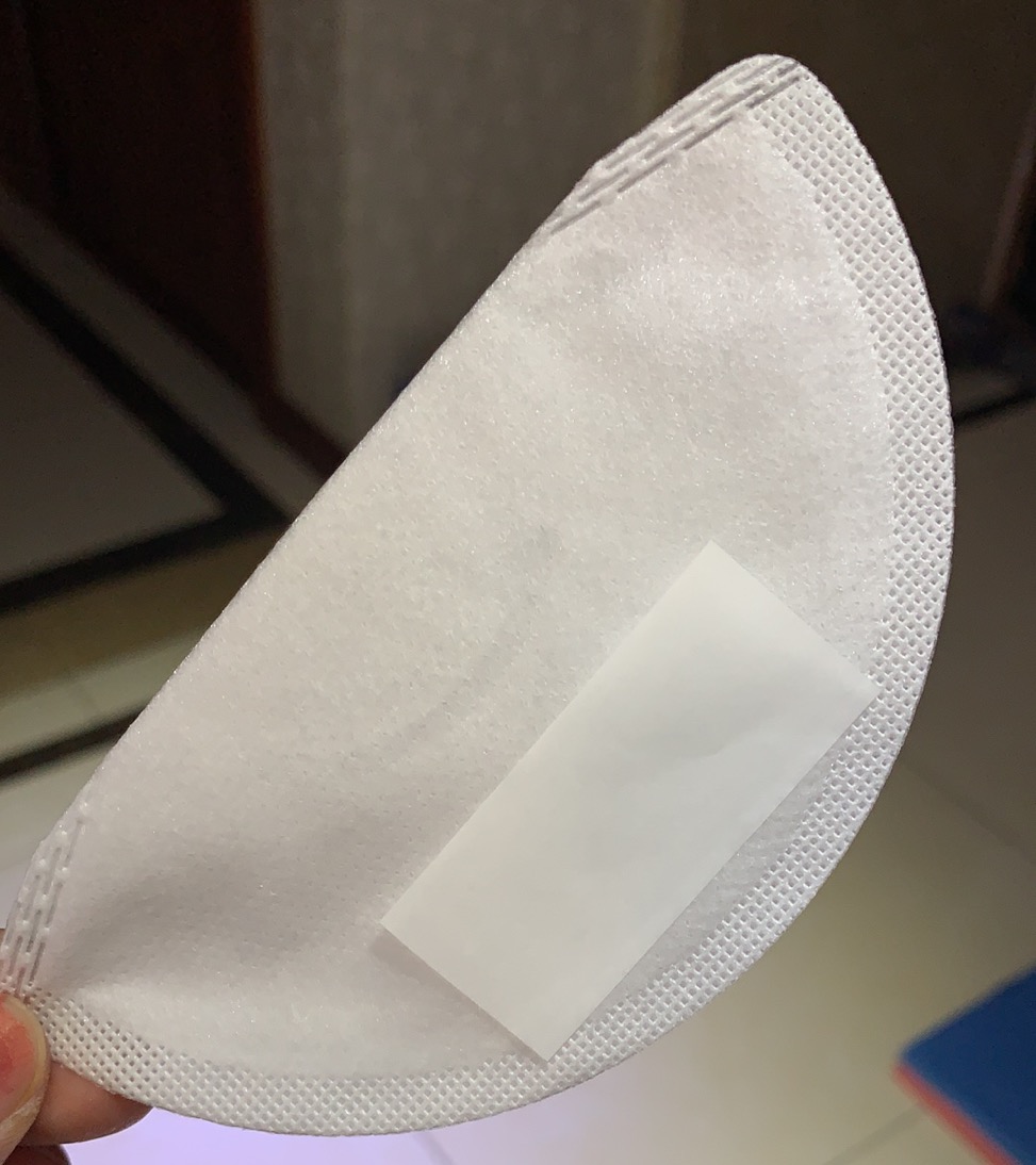 口罩垫助力口罩实现“重生”，上千家企业转产口罩及防护，满足一线医护需求