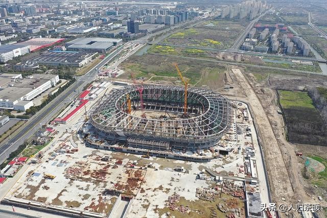 中国专业足球场超燃氛围,中国新式足球场