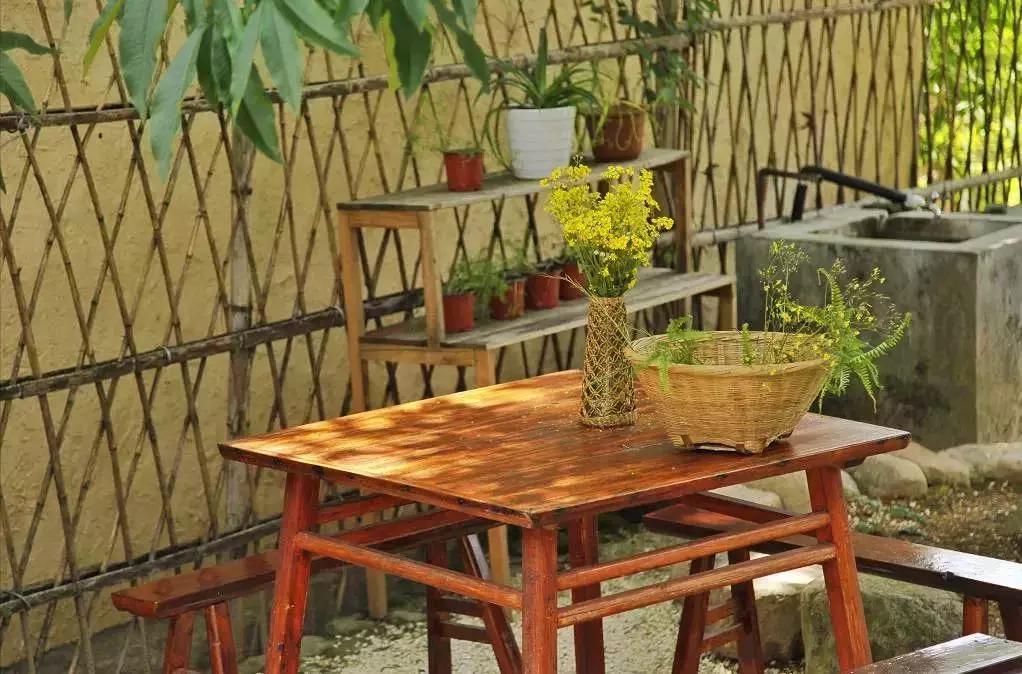 藏在山间民宿,藏在山里小民宿