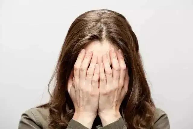 冷冻治疗外阴白斑是怎样治的,白斑消可以治愈外阴白斑吗