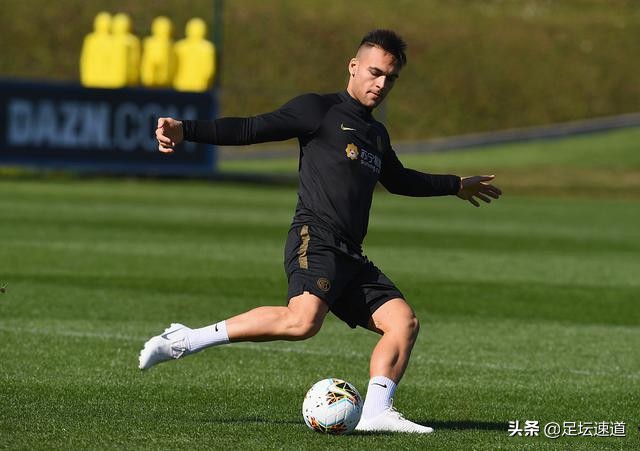 fm2021ac米兰海于格,ac米兰球员海于格