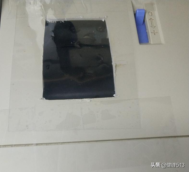 爱普生打印机颜色失真,爱普生打印机指示灯亮红灯