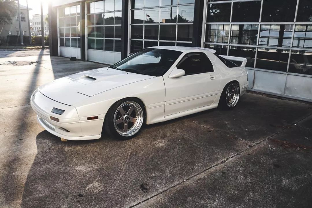 名鞋恒久远经典,经典永流传美丽恒久远