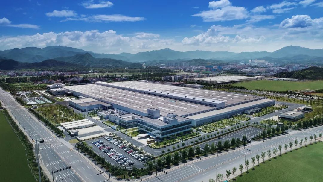 创新与高品质并驾齐驱参观吉利微米动力义乌工厂