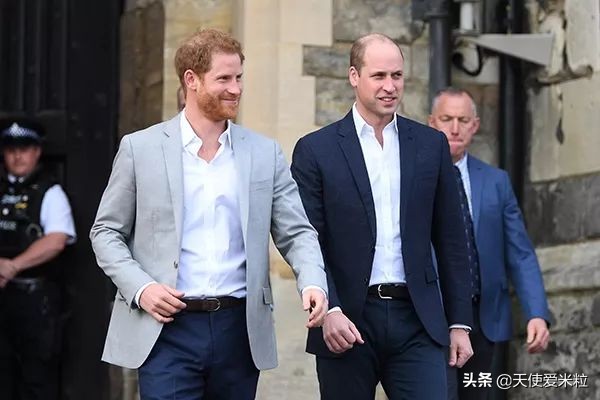 英国学院奖：小丑女代皮特吐槽哈里“脱皇”，台下威廉凯特尴尬了