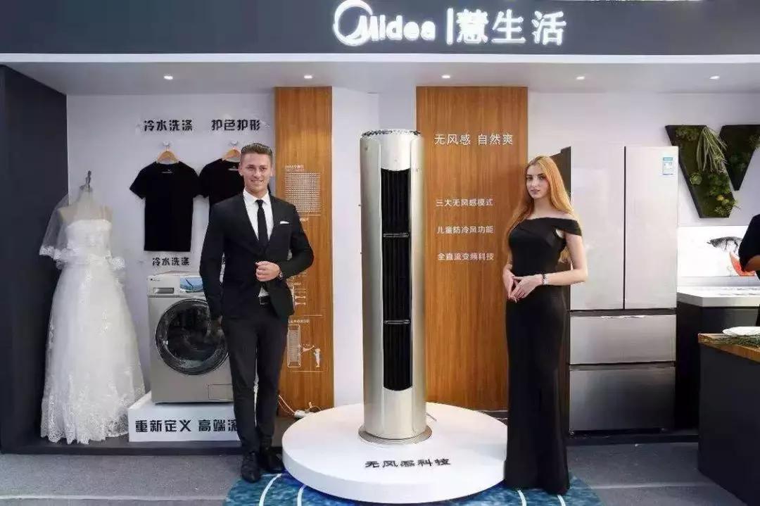 当代购物中心广场,开发区当代购物中心