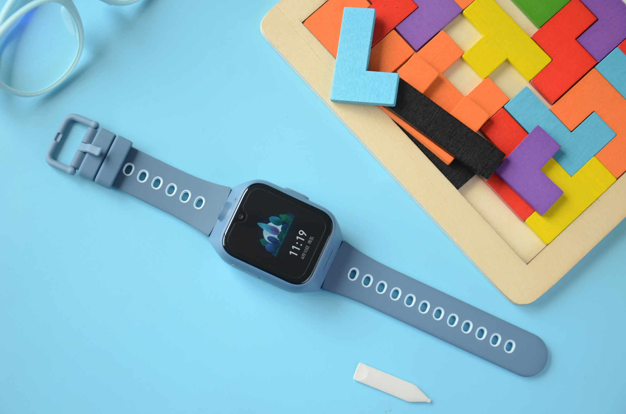 米兔儿童电话手表4pro,小米米兔儿童手表4c测评