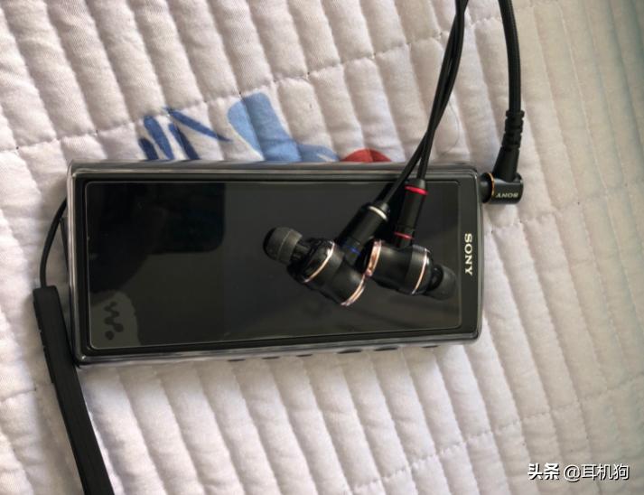 比有线耳机声音还大的蓝牙耳机,jvcfw001耳机拆解