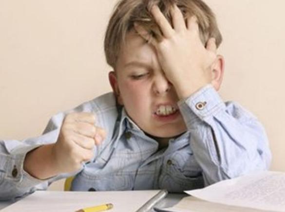 孩子不听话该给他讲道理还是粗暴,小孩不听话如何幽默说教