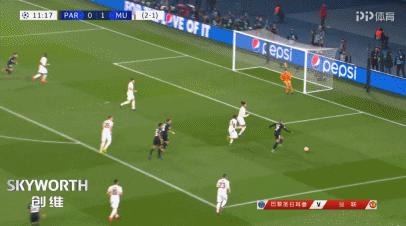 曼联逆转巴黎庆祝,曼联绝杀后致敬c罗