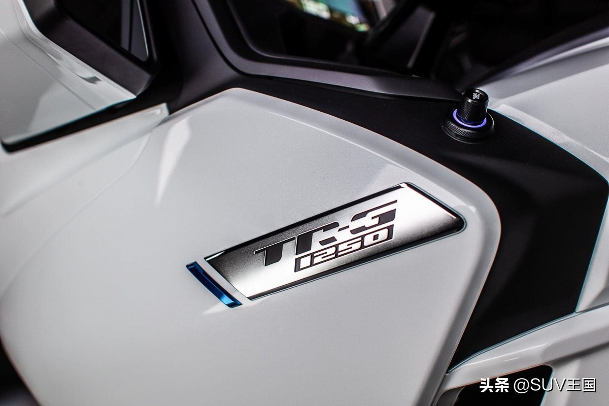 春风国宾1250巡航摩托车评测,春风1250trg北京摩托展体验