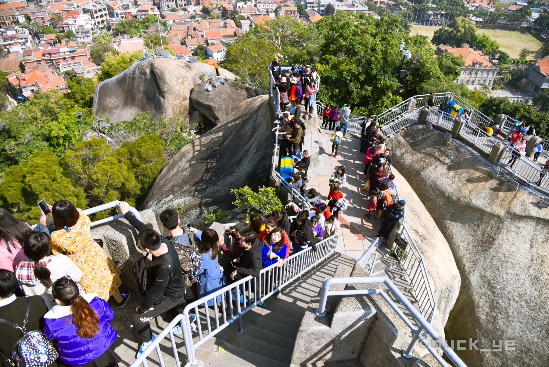 厦门本地人鼓浪屿旅游攻略,本地人带游客去鼓浪屿去哪个码头