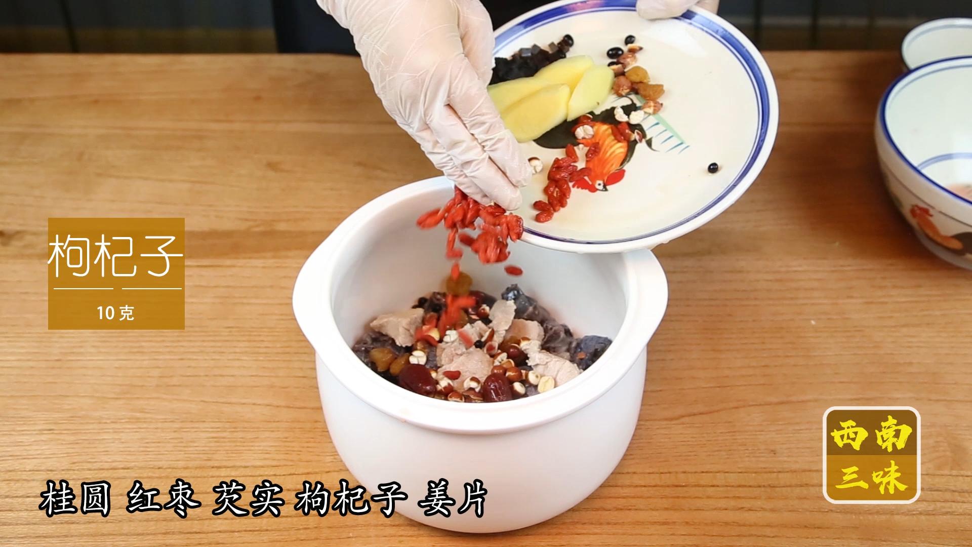 阿胶当归炖乌鸡怎么炖最好喝,阿胶炖乌鸡放点什么药材补气血