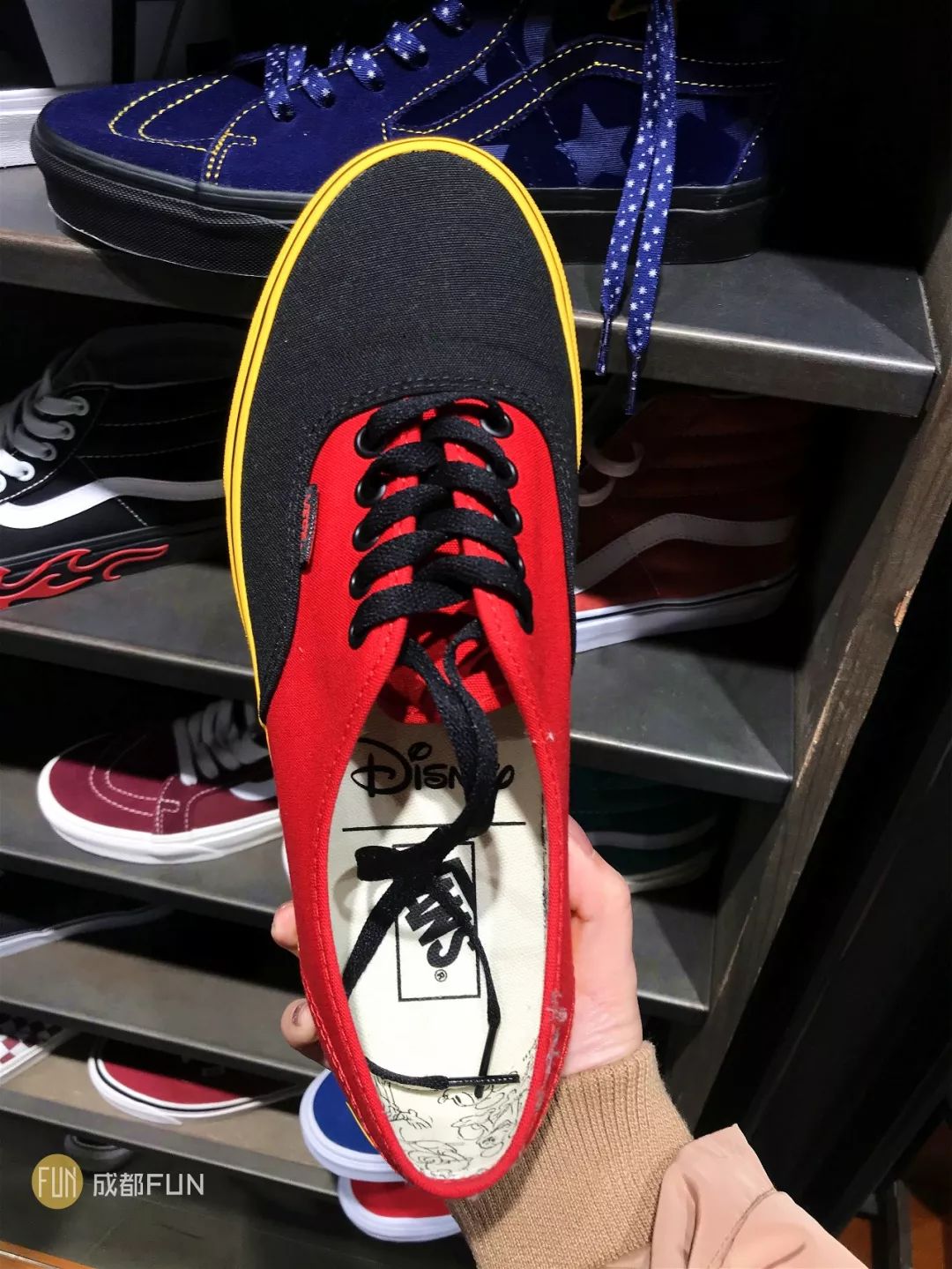 hm和芝麻街联名,moschino联名hm