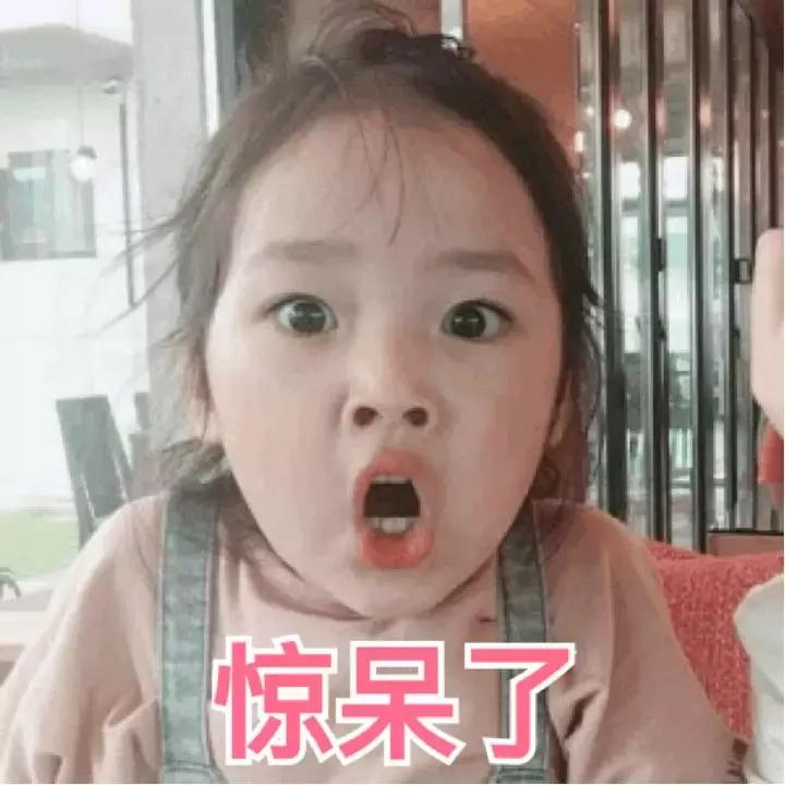 长沙国金中心出现抢衣大战！优衣库遭疯抢！店员被吓哭