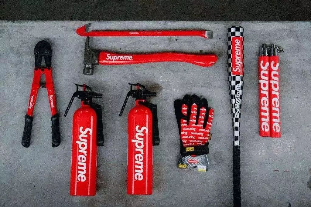 这年头，不联名抢钱都不好意思说自己是大牌吗？