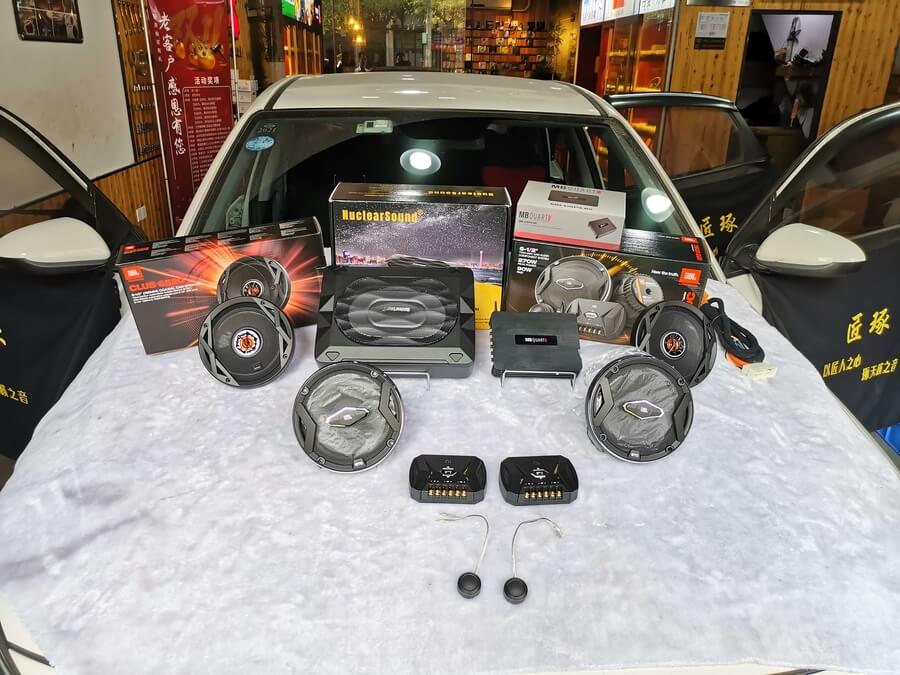 现代悦动改音响视频,现代悦动隔音改装方法