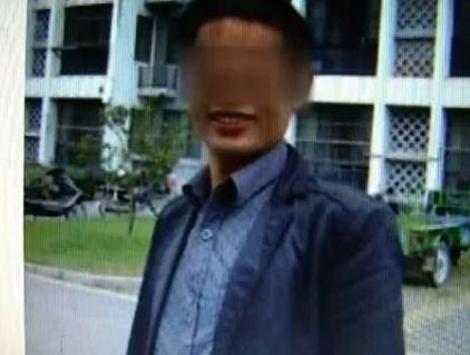 记者暗访地下“自助捐精”背后发现捐精者“醉翁之意不在酒”！