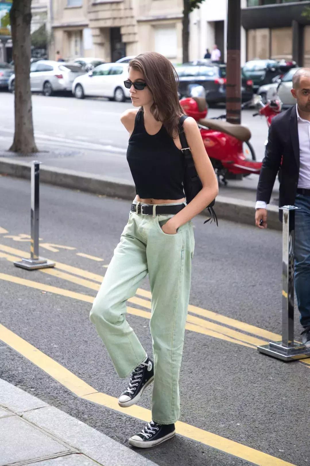 你排队摇号才能买到的匡威，娜比、泫雅和超模Gaia有50多双！