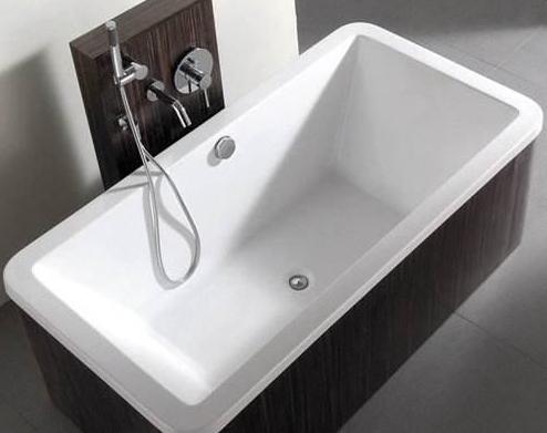 浴缸的水垢和泥垢用什么能够清除,浴缸顽固污渍清洁剂