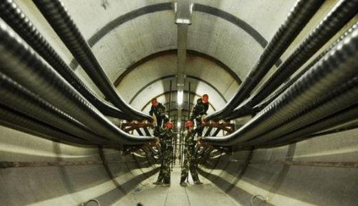 地下电缆被挖断的后果,被挖断的光缆