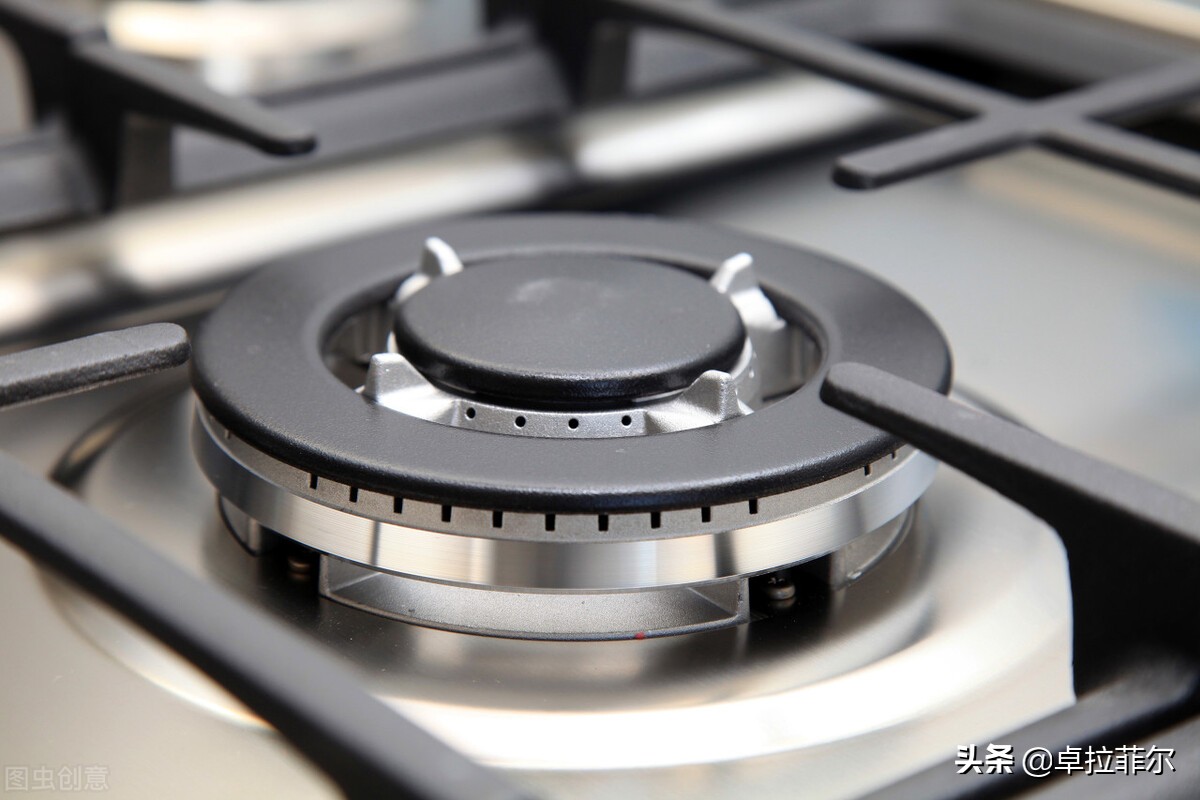 燃气灶火焰变小是什么原因,天然气燃气灶火焰太小怎么回事