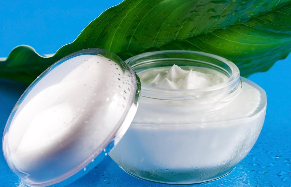 素颜霜的使用方法要用粉扑吗,蒂佳婷素颜霜使用步骤