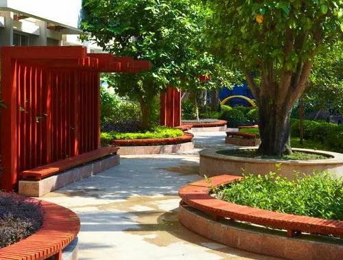 在一个学校读了9年怎么表达,在城南小学读书是种什么体验