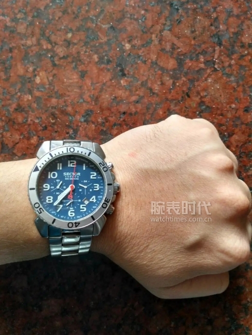 网友晒上千万的手表,网友晒1300手表