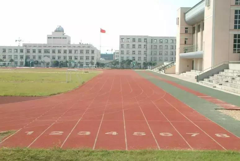 江浦高级中学是公办学校吗,江苏省江浦高级中学怎么样