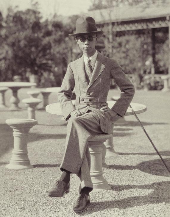 溥仪百达翡丽,溥仪百达翡丽定制龙表