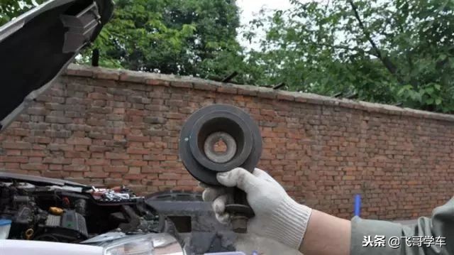 ea2111.6自吸正时皮带更换视频,发动机正时皮带的更换步骤