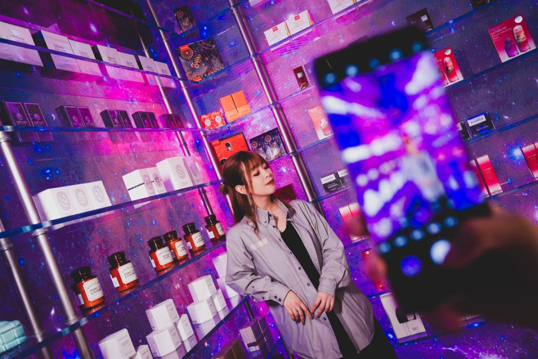 520打卡好去处！「HAYDON黑洞」承包你的烦恼，TA想要的这里都有