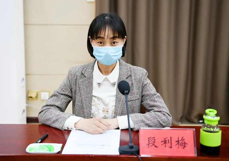 鼓干劲暖民心,宣讲抗疫英雄事迹