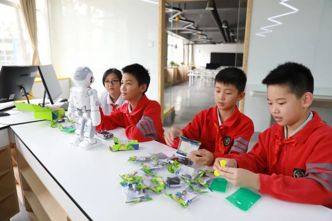 课后服务针对义务教育阶段吗,课后服务对教育教学的改变