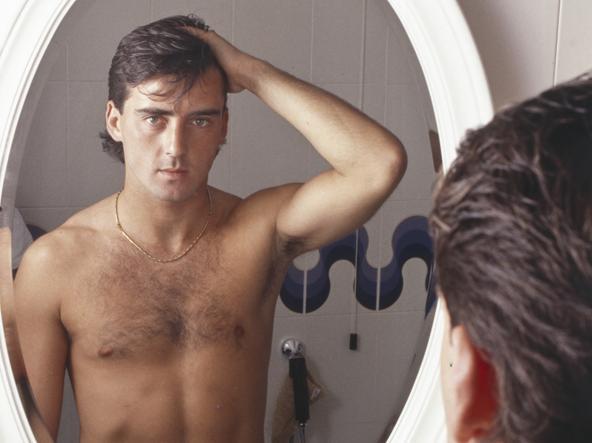 56岁教练才是意大利队最帅男人!穿LP戴百万RM,老男人不油腻典范