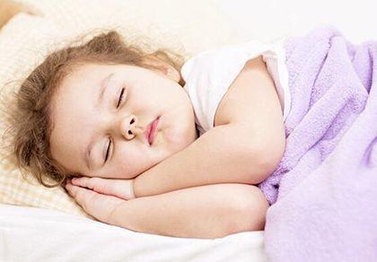 新生女宝竟然来月经？宝宝*处私**护理家长一定要重视！