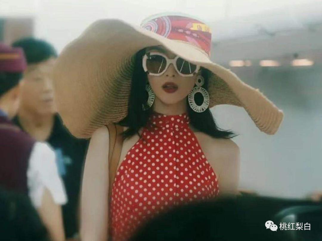 刚谈恋爱就给女生花很多钱,刚谈恋爱就花很多钱