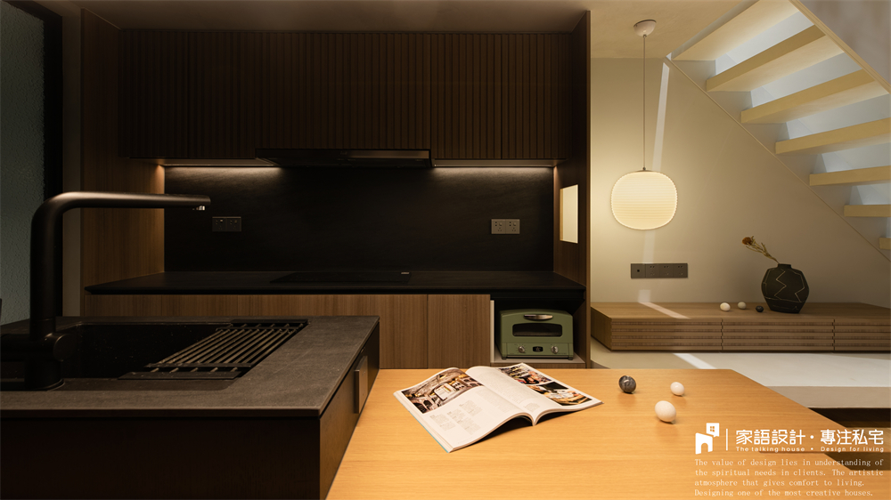 52㎡原木风一人居公寓,看完我对Loft心动了