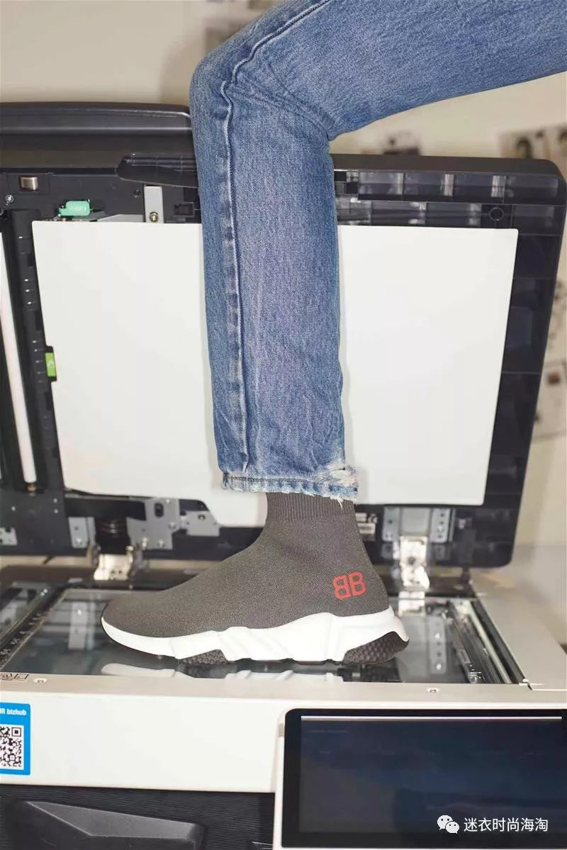 balenciaga上衣巴黎世家,balenciaga高定衣服