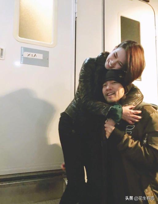 从周杰伦“小娇妻”到耀眼女神，27岁昆凌，才不是简单的灰姑娘