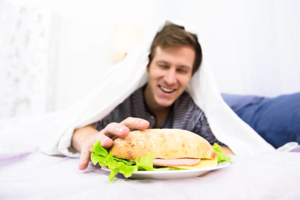 肾结石自我治疗真实经历分享,肾结石痛的时候怎么快速排出结石