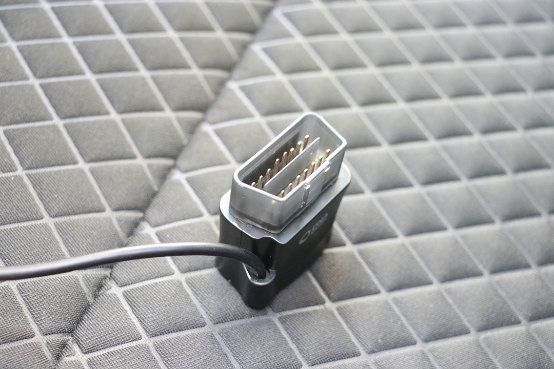 萝卜汽车智能hud,抬头显示hud和车萝卜哪个好