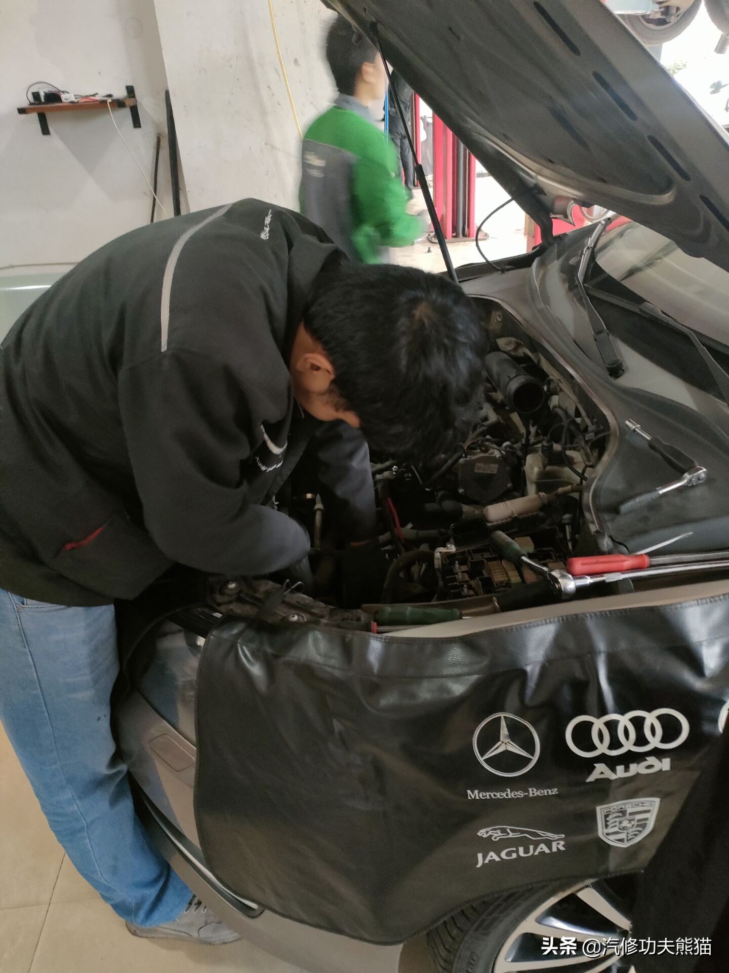 大众帕萨特烧机油维修费要多少,4s店解决不了问题该找谁