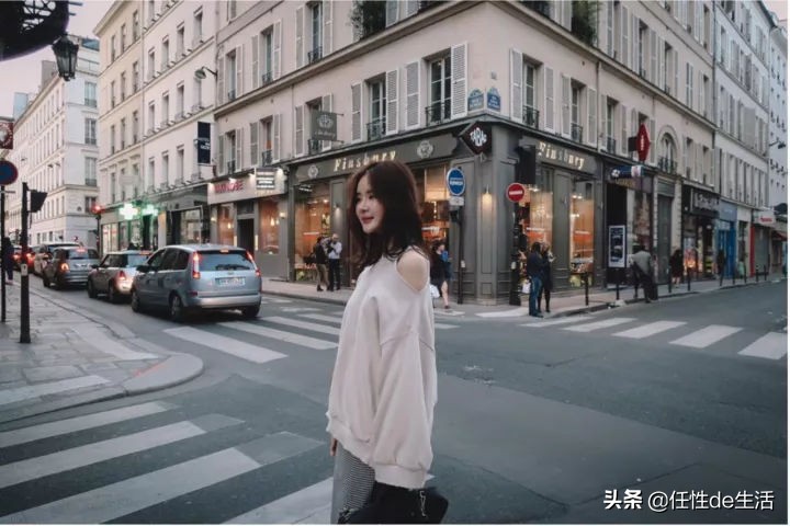 韩国女星上节目穿什么衣服,韩国女明星衣服有多敢穿