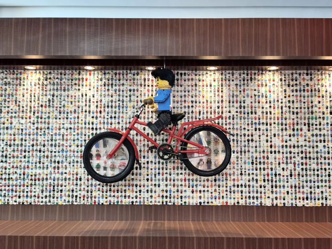 住入乐高世界中，是什么样的体验？梦幻得让你不相信