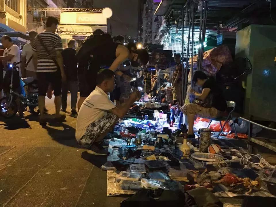 「社创案例」你热爱环保吗?那就摆个闲地摊,也可以功德无量!