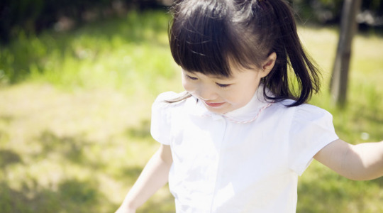 如何培养女孩的高贵气质,如何培养一个落落大方的女孩