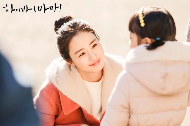 最好看百搭的大牌棕色系包包,韩剧女主同款斜挎帆布包