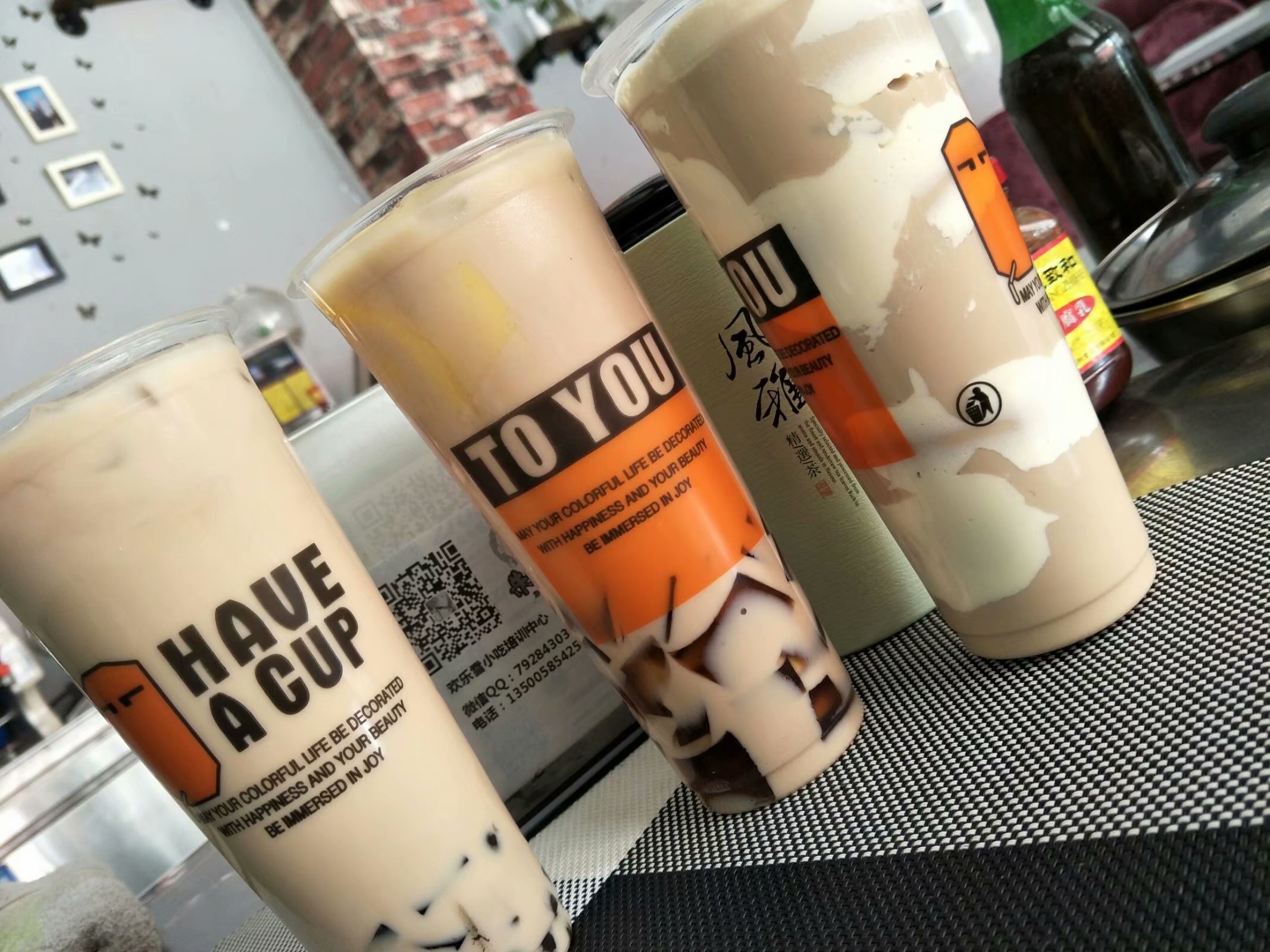 有多少人进了奶茶店的坑,奶茶店大概多少钱能开起来